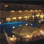 Sun Galicia Y Hotel 3*