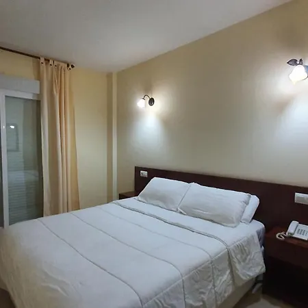 Sun Galicia Y ホテル 3*